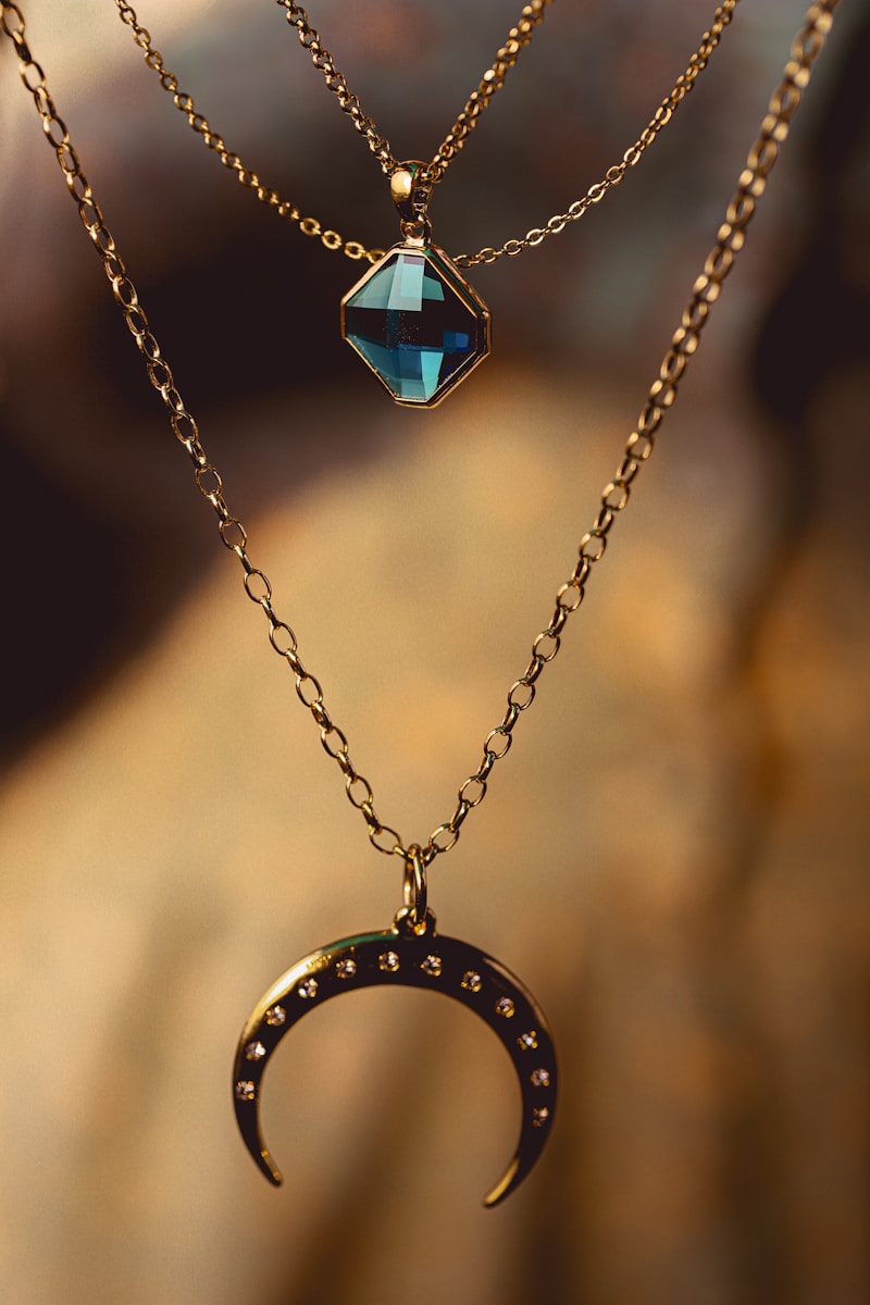 Kalung Emas Liontin Bulat